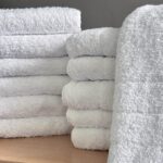 Pack de 12 Toallones Iris Clasico "S" Blanco 600 Gr (70x130cm)