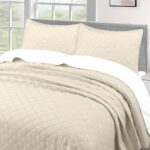 Cubrecama Quilt Bicolor con Fundas Kavanagh