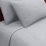 Cubrecama Quilt Bicolor con Fundas Kavanagh