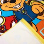 Poncho Infantil Piñata, Sirenita, Spider Man, Unicornio, Paw Patrol, Batman, Moana