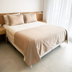 Pie de Cama con Fundas de Almohadòn, Percal 144 hilos