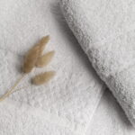 Toallón Blanco Hotel Premium Seclar 550gr (90x150cm)