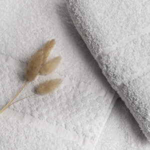 Toallón Blanco Hotel Premium Seclar 550gr (90x150cm)