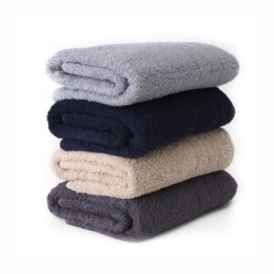 Toallon Iris Institucional Color 600 Grs (87cm x 145cm)