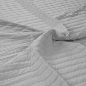 Cubrecama Quilt Luxor con Fundas Kavanagh