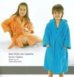Bata de Niño con Capucha