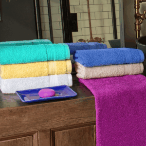 Juego de Toalla y Toallón Arcoiris Tim 500 gramos 100% algodón